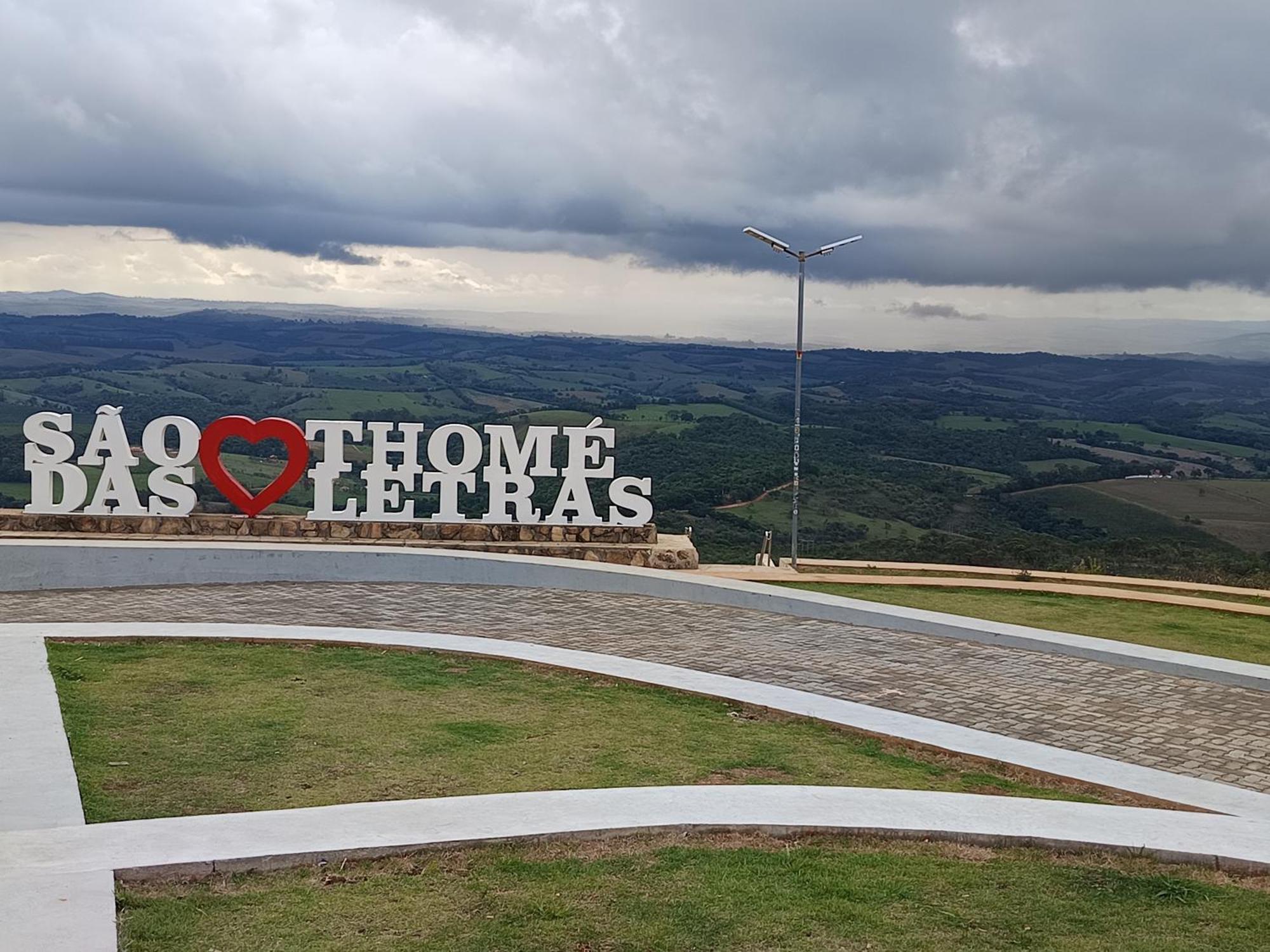 Suites Montanha Das Letras São Tomé das Letras Екстериор снимка